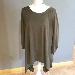 XL suede like green tunic